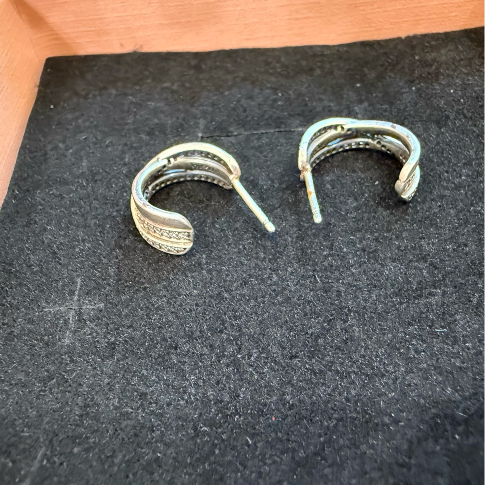 Pandora Entwined Half Hoop Crossover Earrings - Picture 7 of 9